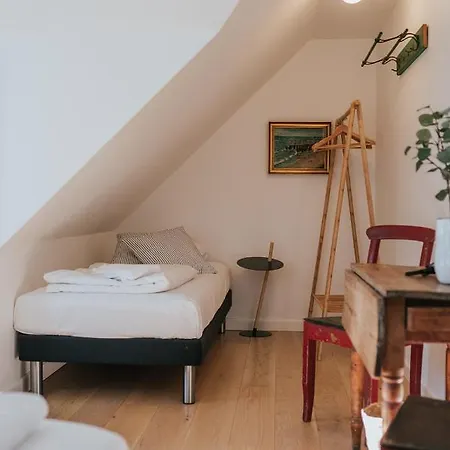 Kefs & Cafe Отель типа 